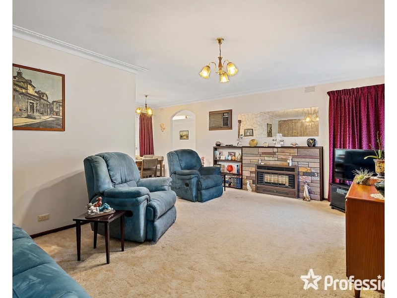 3 Luscombe Court, Kilsyth VIC 3137