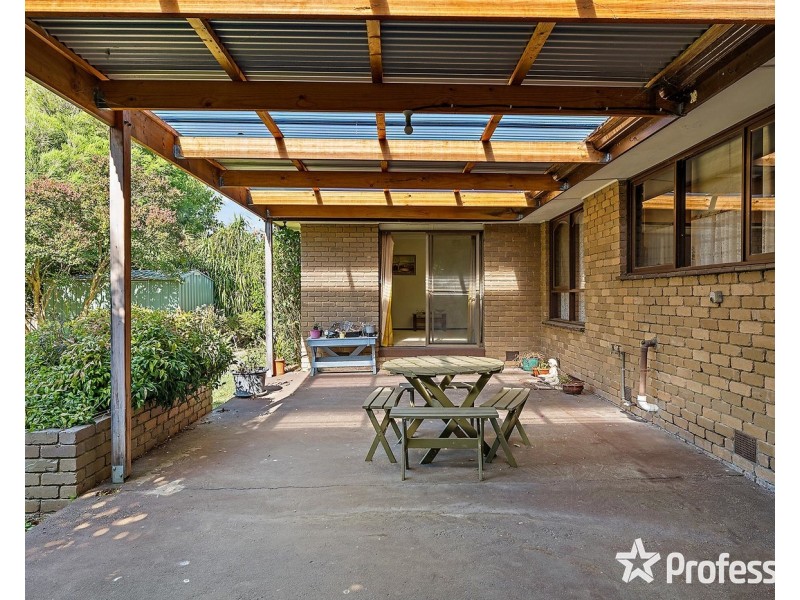 3 Luscombe Court, Kilsyth VIC 3137