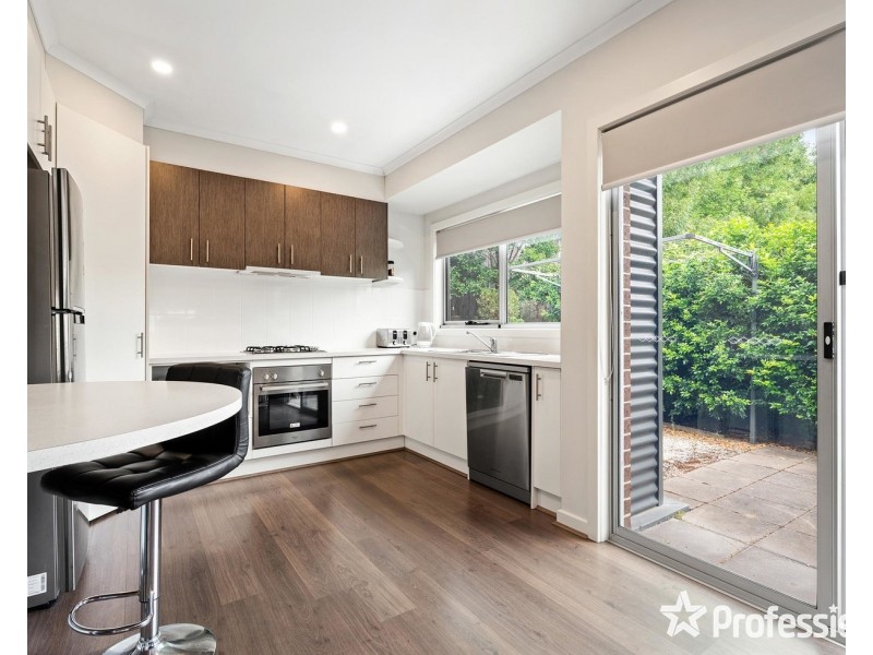 10 Prestige Close, Mooroolbark VIC 3138