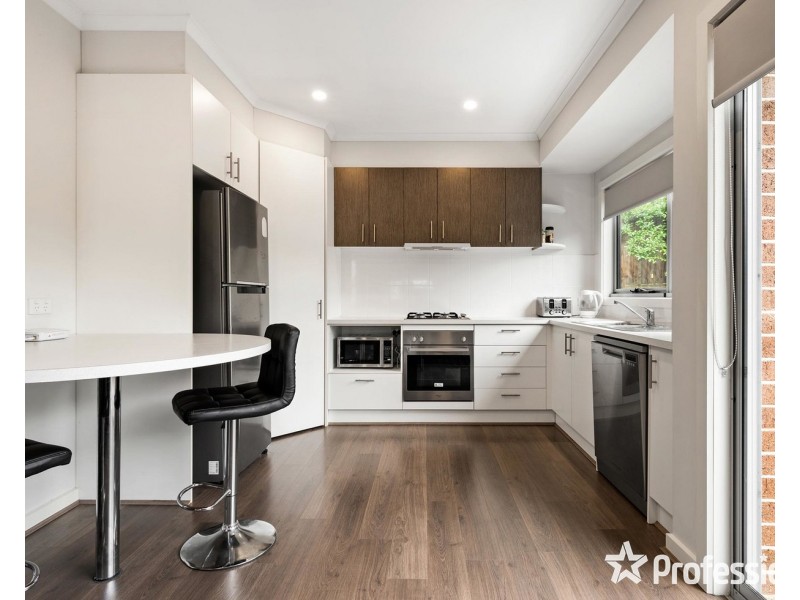 10 Prestige Close, Mooroolbark VIC 3138