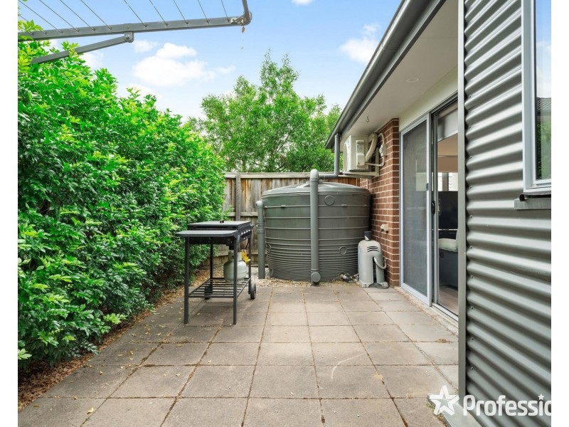 10 Prestige Close, Mooroolbark VIC 3138
