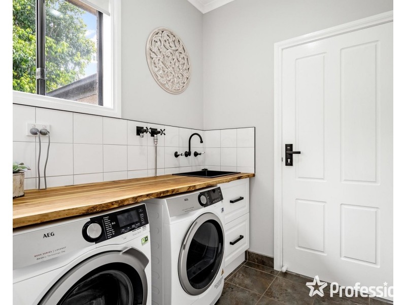 1 Benjamin Chase, Mooroolbark VIC 3138