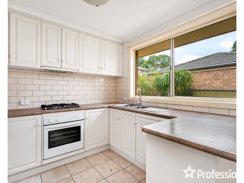 3/12 Railway Crescent, Croydon VIC 3136