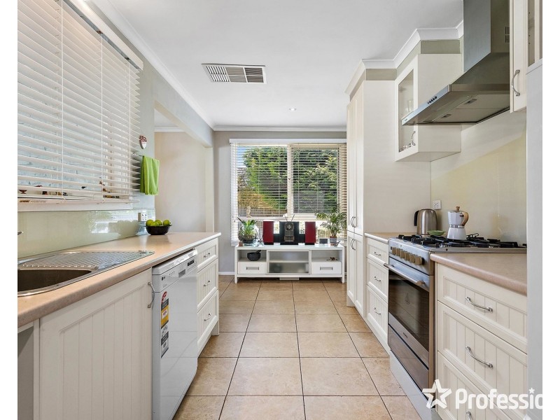 4 Mitchell Road, Lilydale VIC 3140