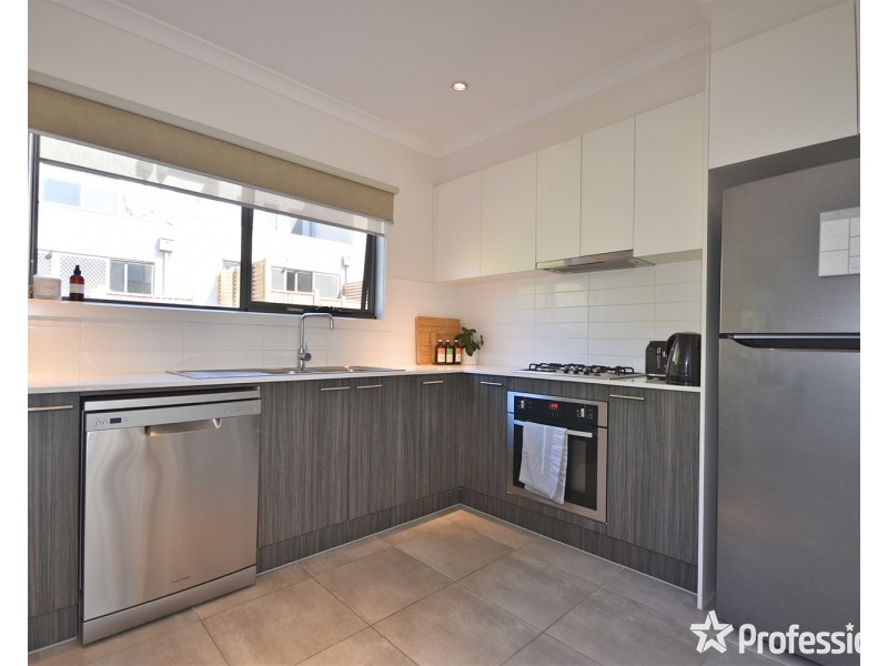 14 Primary Street, Mooroolbark VIC 3138