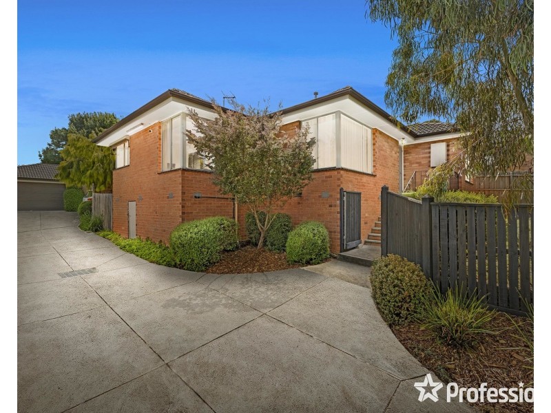 6 Carawa Street, Mooroolbark VIC 3138