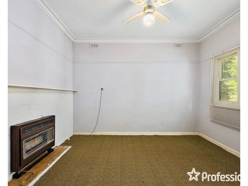 30 Jesmond Road, Croydon VIC 3136