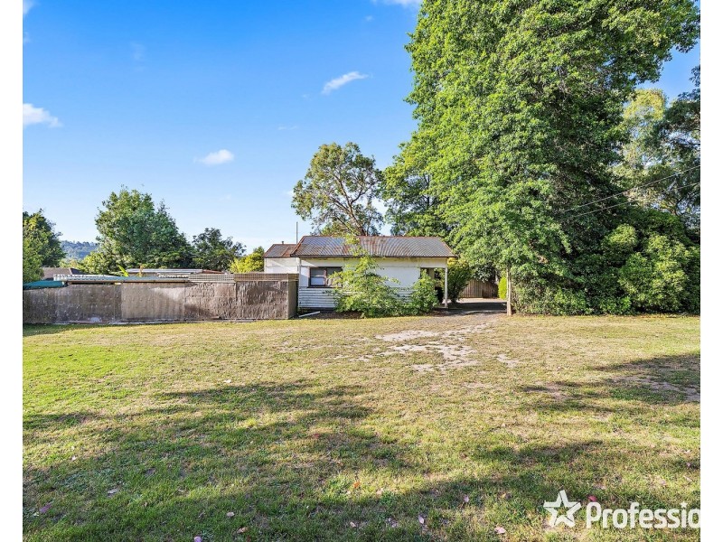 30 Jesmond Road, Croydon VIC 3136