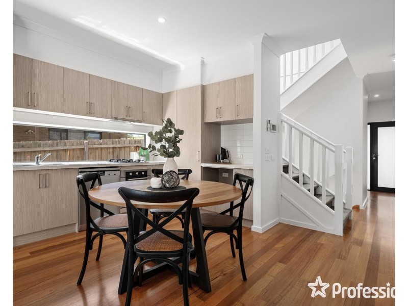 7/67-69 Manchester Road, Mooroolbark VIC 3138