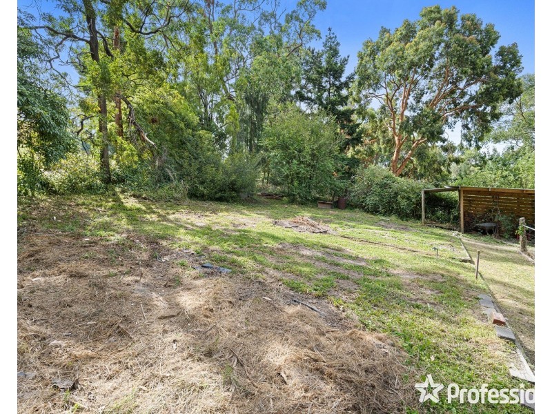 51 Old Warburton Highway, Seville East VIC 3139