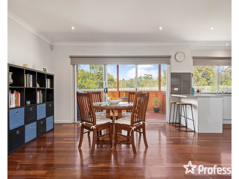 3/107 Mount View Parade, Croydon VIC 3136