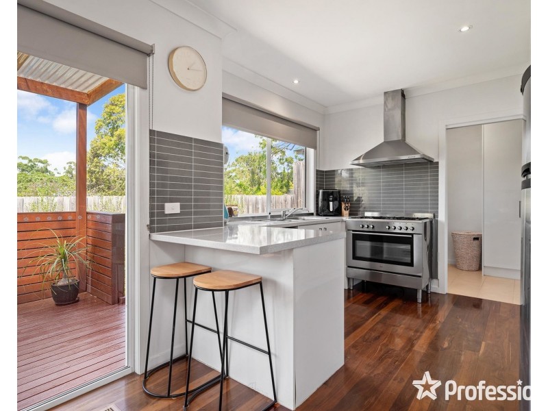 3/107 Mount View Parade, Croydon VIC 3136