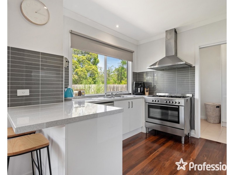 3/107 Mount View Parade, Croydon VIC 3136