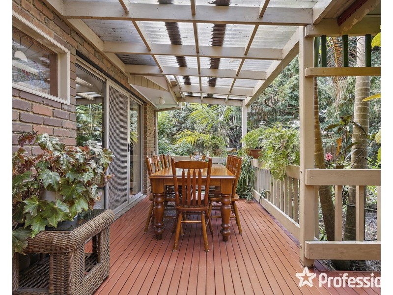 2 French Close, Mooroolbark VIC 3138