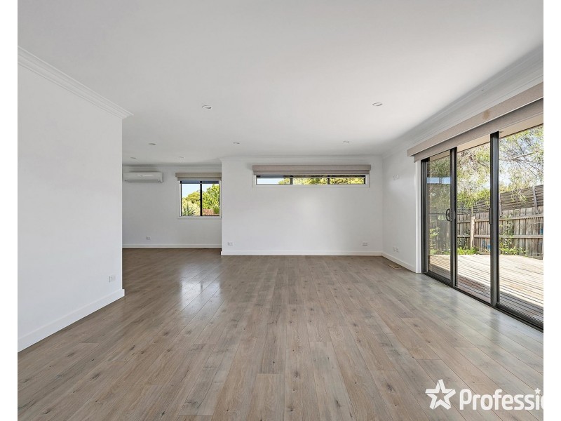 1A Yuruga Court, Mooroolbark VIC 3138