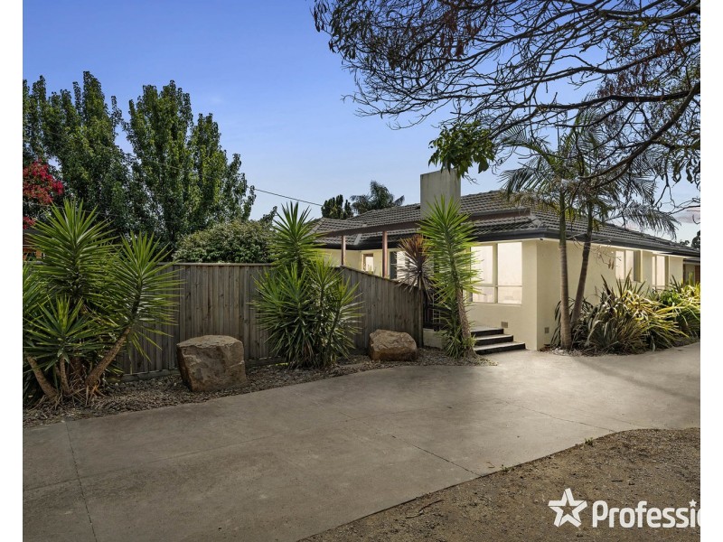 1/8 Mersey Road, Kilsyth VIC 3137