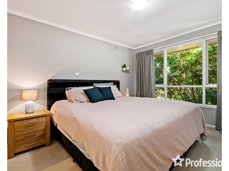 1/8 Mersey Road, Kilsyth VIC 3137