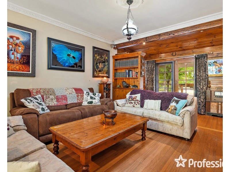 326 Mount Dandenong Road, Croydon VIC 3136