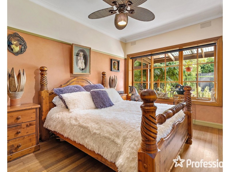 326 Mount Dandenong Road, Croydon VIC 3136