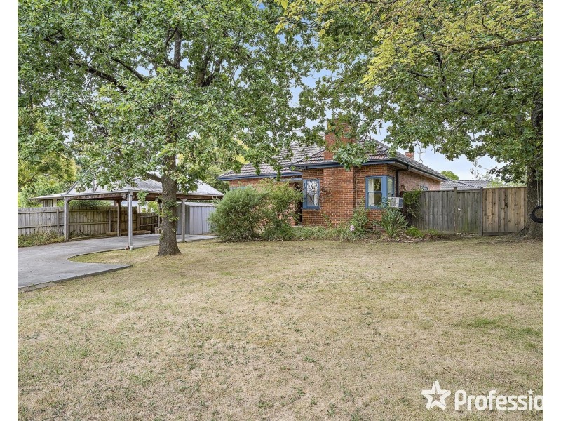 80 Hull Road, Croydon VIC 3136