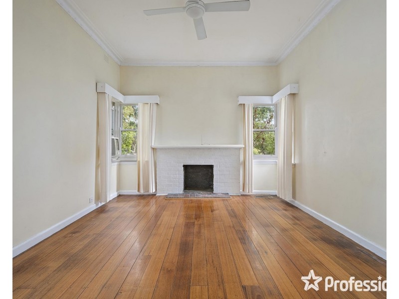 80 Hull Road, Croydon VIC 3136