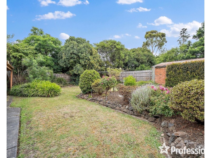 46 Longfellow Avenue, Mooroolbark VIC 3138
