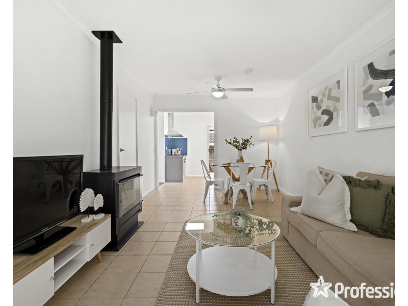 2/5 Cave Hill Road, Lilydale VIC 3140