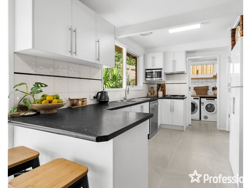 3 Drovers Walk, Chirnside Park VIC 3116