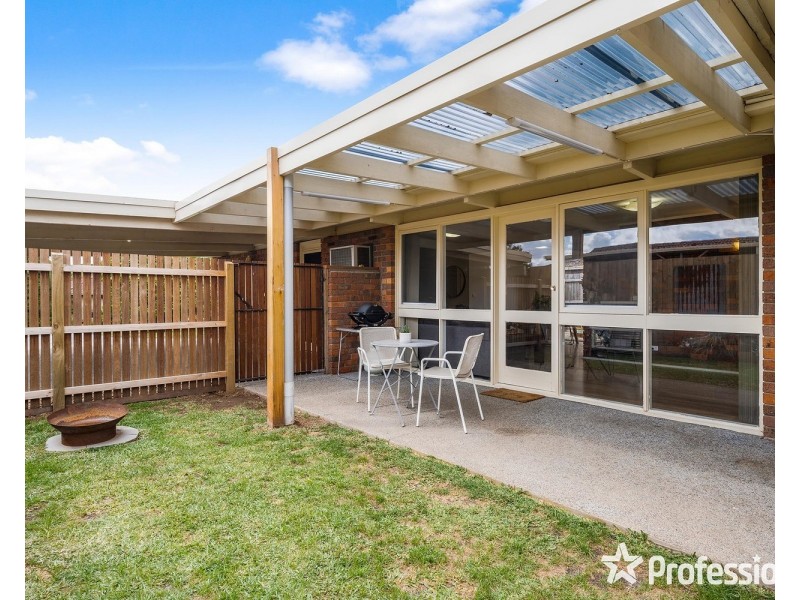 3 Drovers Walk, Chirnside Park VIC 3116
