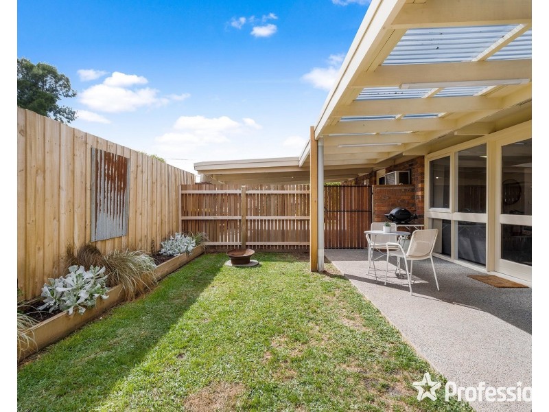 3 Drovers Walk, Chirnside Park VIC 3116