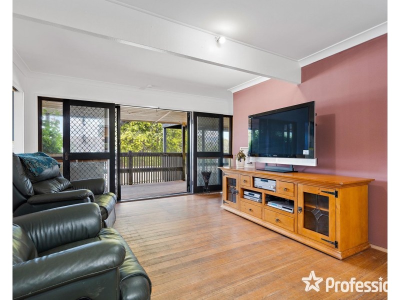 24 Arkarra Court, Mooroolbark VIC 3138