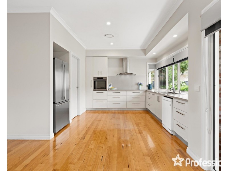 91 Old Hereford Road, Mount Evelyn VIC 3796