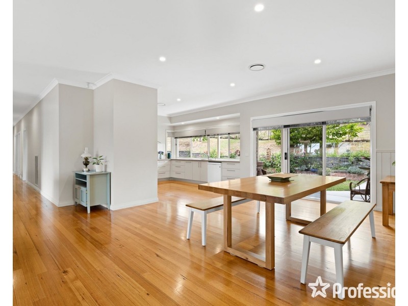 91 Old Hereford Road, Mount Evelyn VIC 3796