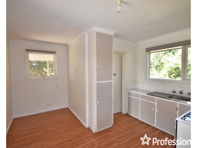 5 Milton Court, Mooroolbark VIC 3138