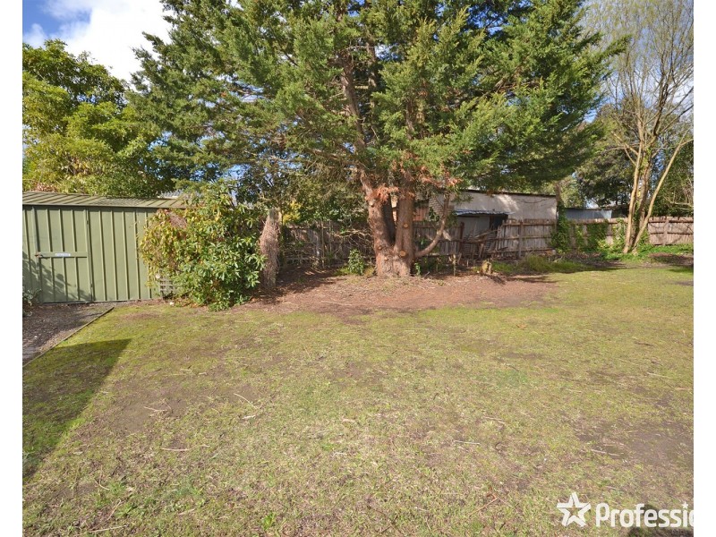 7 Highland Avenue, Croydon VIC 3136
