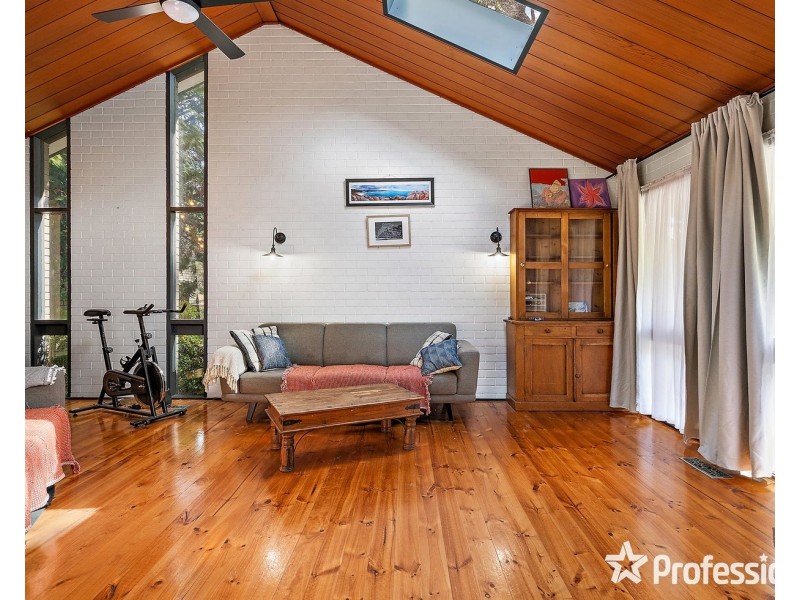 2 Hawkins Road, Montrose VIC 3765