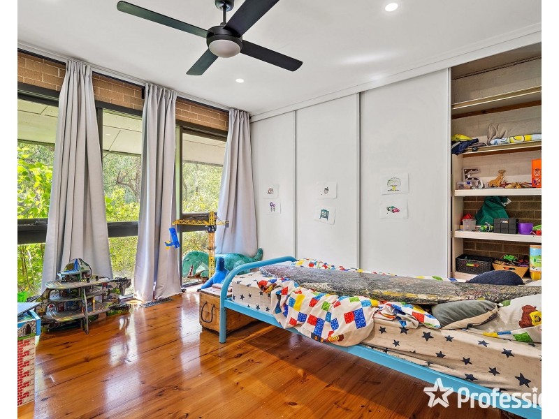 2 Hawkins Road, Montrose VIC 3765