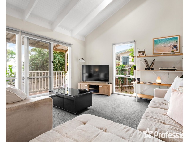 69 Alexandra Road, Lilydale VIC 3140