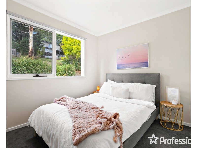 69 Alexandra Road, Lilydale VIC 3140