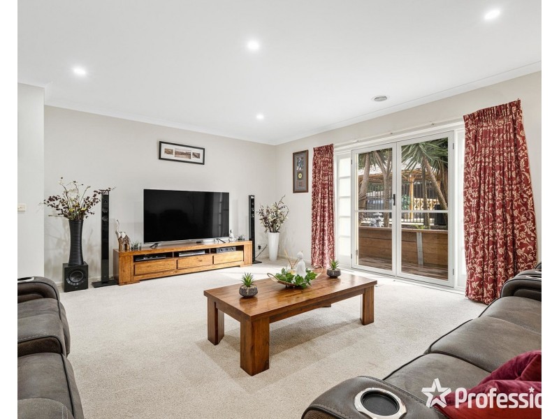 41 Tudor Drive, Mooroolbark VIC 3138