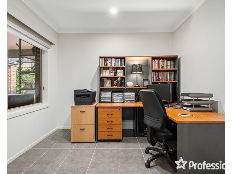 41 Tudor Drive, Mooroolbark VIC 3138