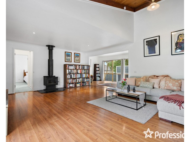 21 Vista Drive, Chirnside Park VIC 3116