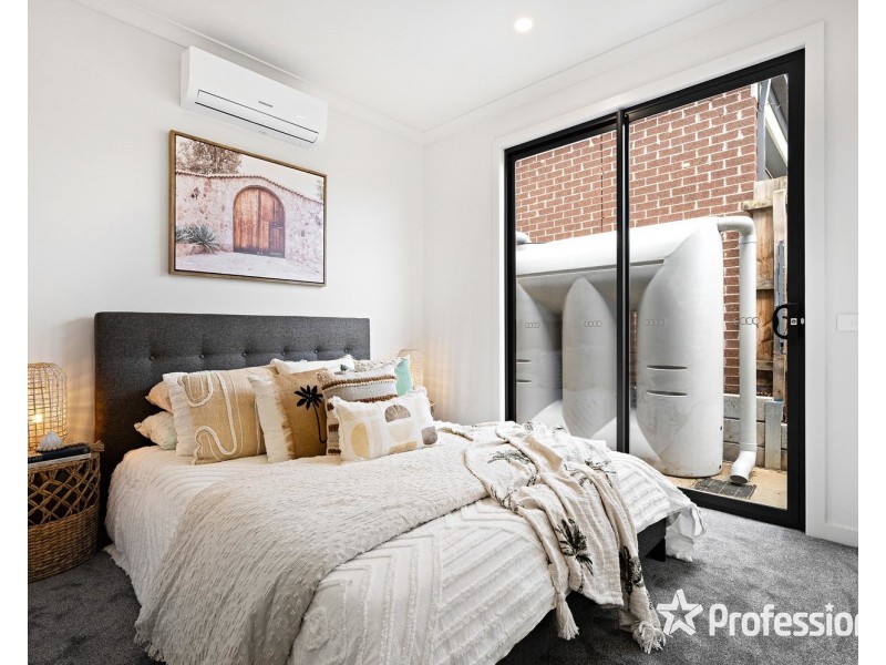 6 Maggie Place, Lilydale VIC 3140