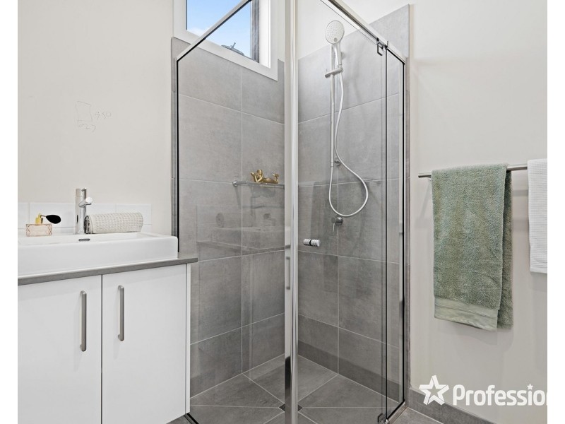 6 Maggie Place, Lilydale VIC 3140