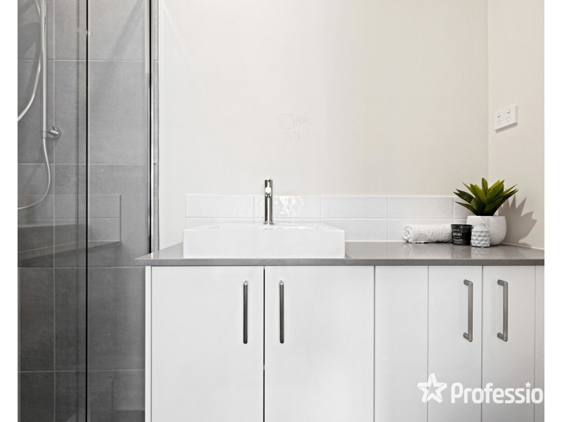 6 Maggie Place, Lilydale VIC 3140