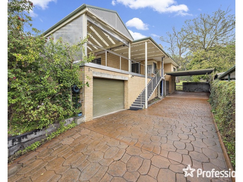 8 Caroline Street, Kilsyth VIC 3137