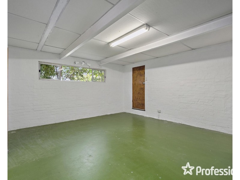 8 Caroline Street, Kilsyth VIC 3137