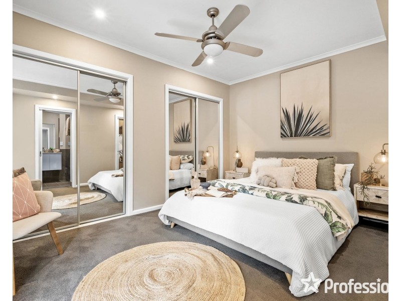 4/7 Russo Place, Kilsyth VIC 3137