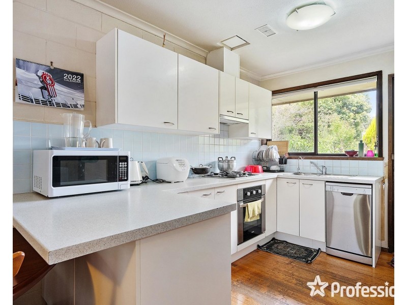 3/10 Wickham Road, Croydon VIC 3136