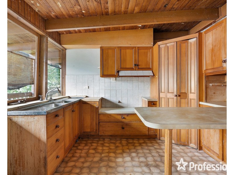 867 Mount Dandenong Road, Montrose VIC 3765